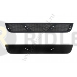 Защитная сетка и заглушка решетки переднего бампера Nissan Pathfinder 2011-2013 (R51 рестайлинг)