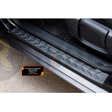Накладки на внутренние пороги передних дверей (2 шт.) Nissan X-trail 2015-2016